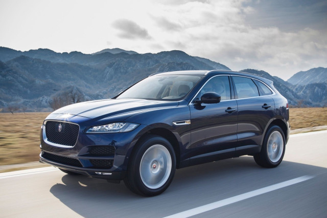 JAGUAR F-PACE